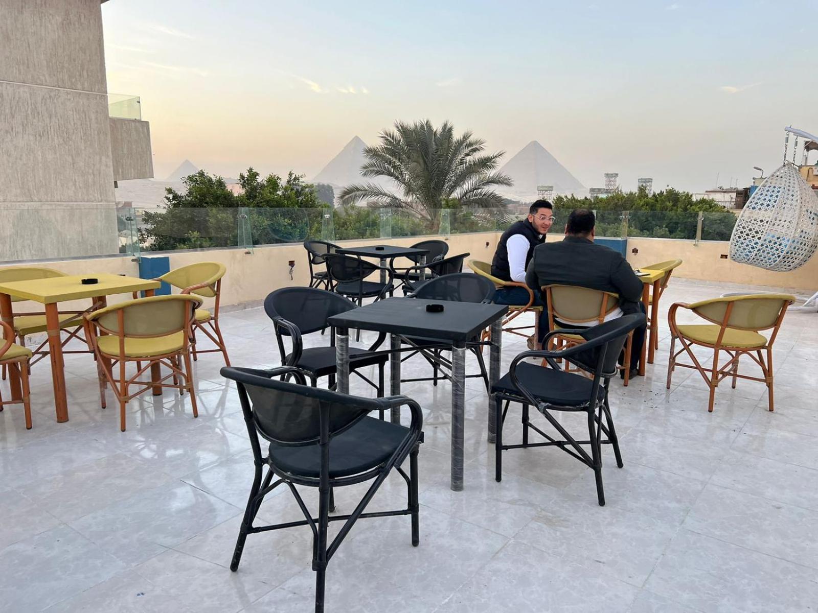 فندق Regent Pyramids View Kafret el-Gabal المظهر الخارجي الصورة